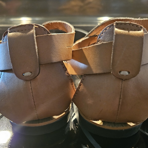 Clarks Women’s Billie Jazz Honey Padded Sandals - size 5.5 m - Picture 6 of 6